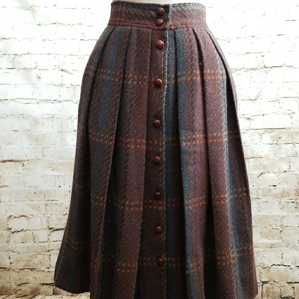 Christie Brinkley | Plaid Wool Midi Skirt